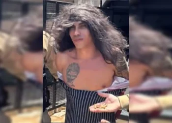 Serial killer preso vestido de mulher tem elo com facção criminosa