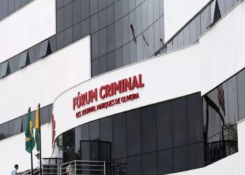 Mulher é condenada a mais de 25 anos de prisão por mandar matar adolescente no Acre