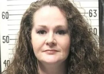 Mulher que seria executada no Tennessee sobrevive à injeção letal