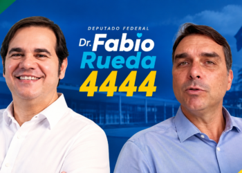 Em vídeo, Flávio Bolsonaro pede voto para Fábio Rueda