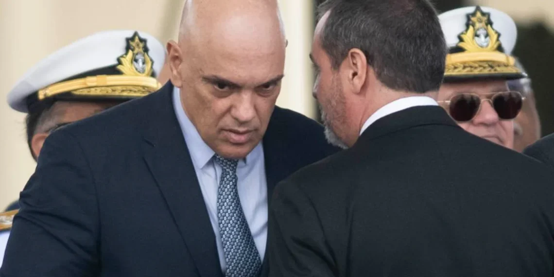 Andrei Rodrigues e chefes da PF se reúnem com Moraes