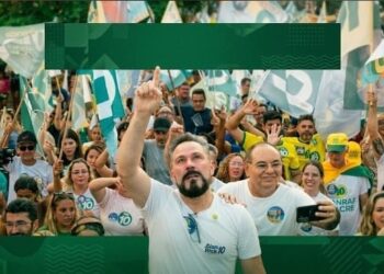 Alan Rick mobiliza multidão na Baixada em último ato de campanha ao Governo do Acre