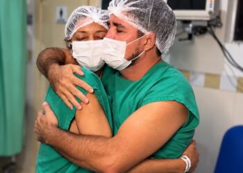 Amor e solidariedade: marido doa rim para esposa em transplante realizado no Acre