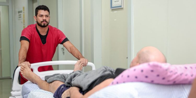 Rio Branco passa a oferecer tratamento avançado para tumores cerebrais