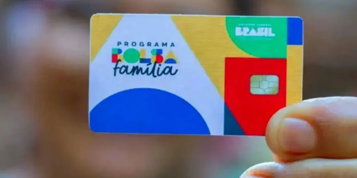 Bolsa Família responde por 67,5% do saldo de empregos formais no país
