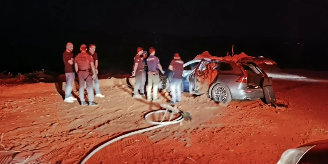 Juiz é encontrado morto dentro de carro em chamas no interior