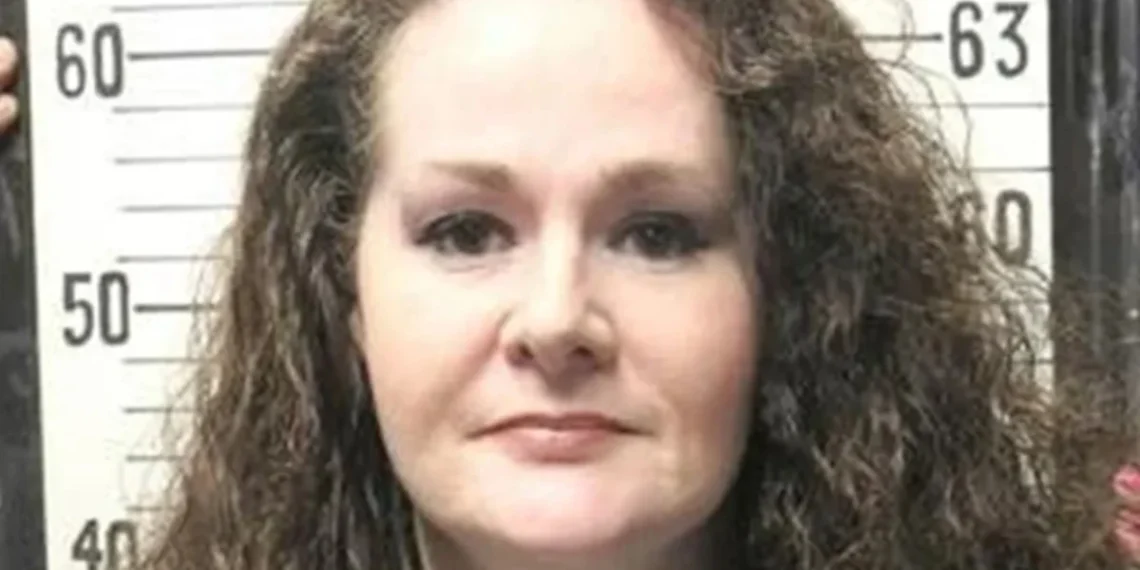 Christa Pike acorda “com raiva e confusa” após execução fracassada nos EUA