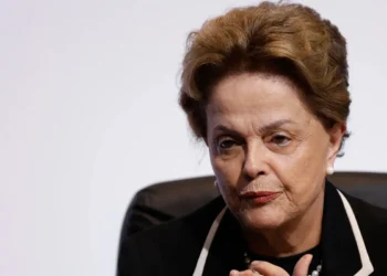 CVM absolve Dilma no caso da compra da refinaria de Pasadena pela Petrobras