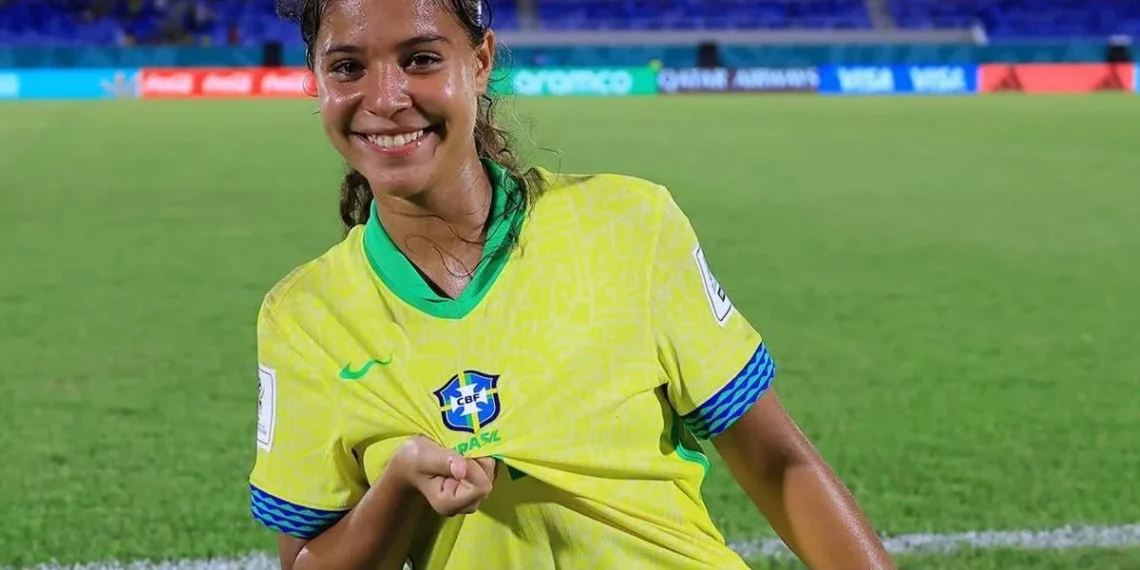 Quem é Giovanna Waksman, brasileira listada por Messi como craque do futuro