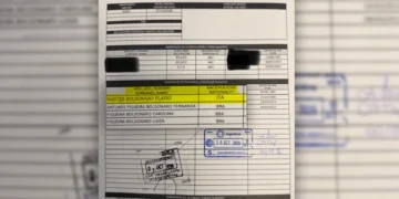 Flávio deixou a Argentina com passaporte italiano, mostra plano de voo